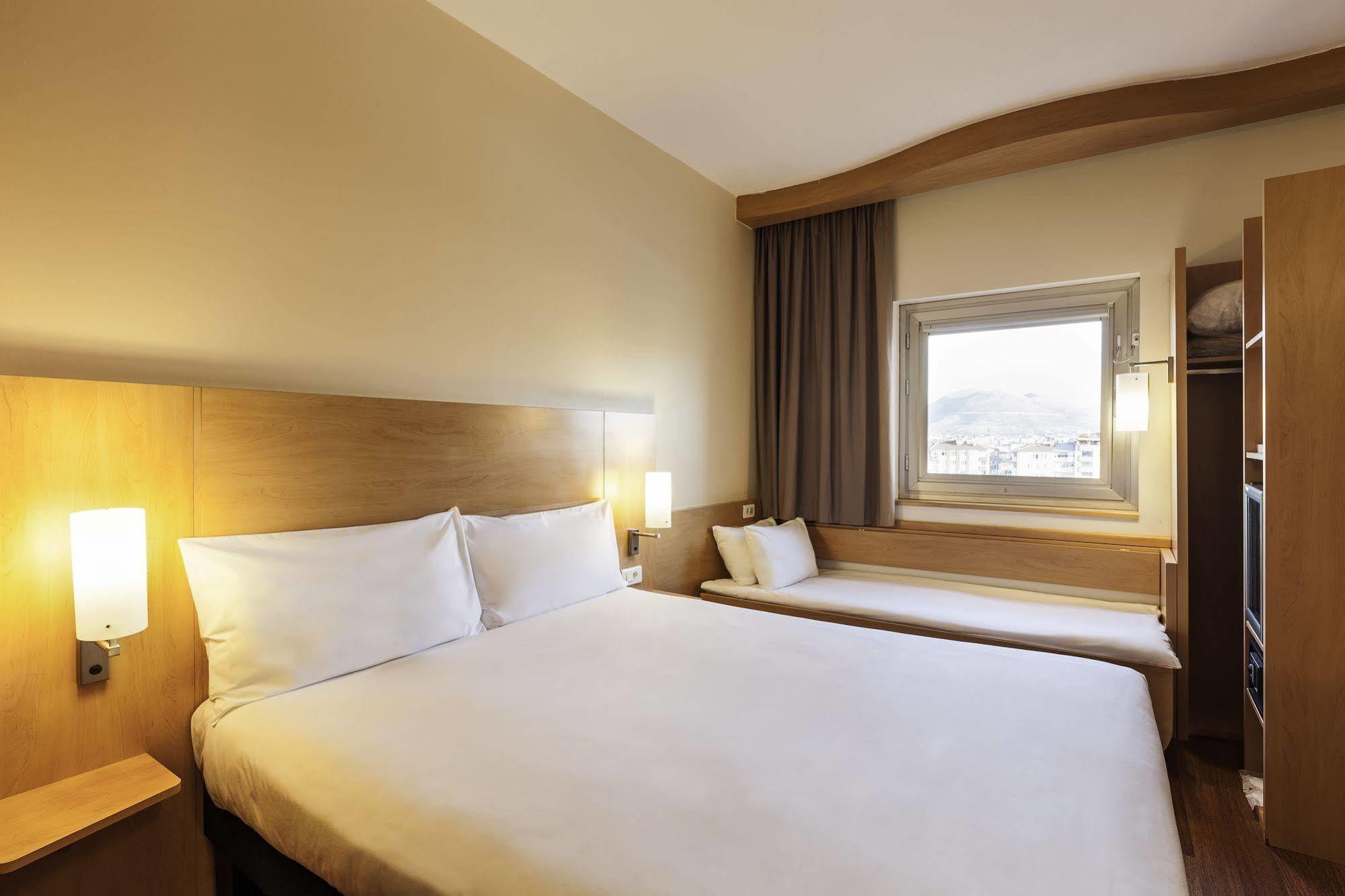 Ibis Antofagasta Hotel Exterior photo